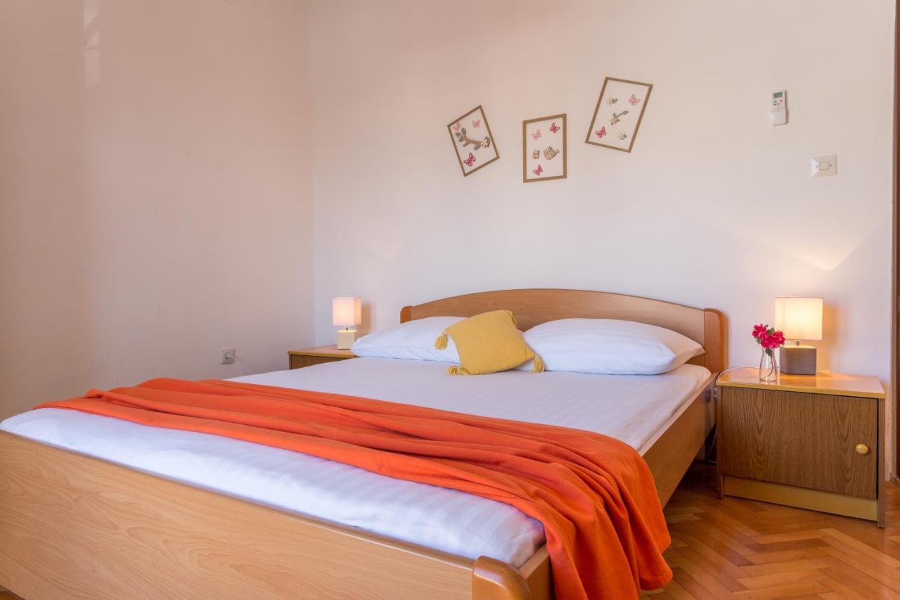 Apartments Marija Bibic Hvar Town Exterior foto